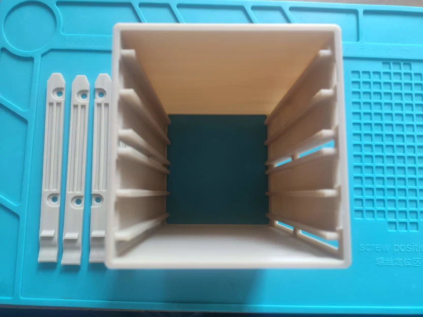 Khay 4 Ổ 2.5 Inch (4 2.5 Drive Bay) - Image 4