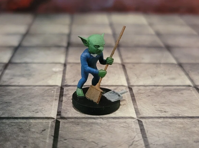 Goblin Dungeon Janitor – Goblin lao công dọn dẹp hầm ngục - Image 1