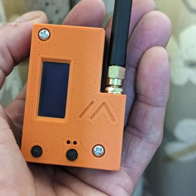 Hộp mini Heltec V3 (vừa anten 13mm)