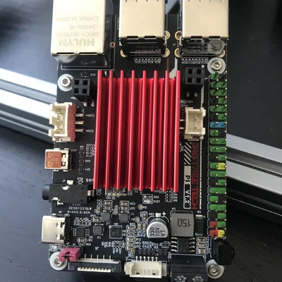 Ngàm gắn BTT Pi lên thanh ray DIN và khung nhôm 3030