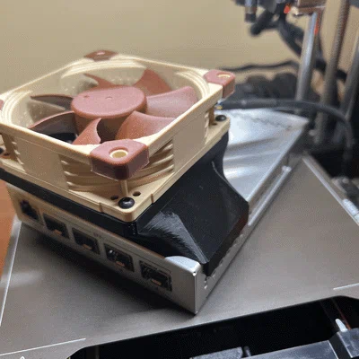 Giá gắn quạt 80mm snap-on cho MikroTik CRS305