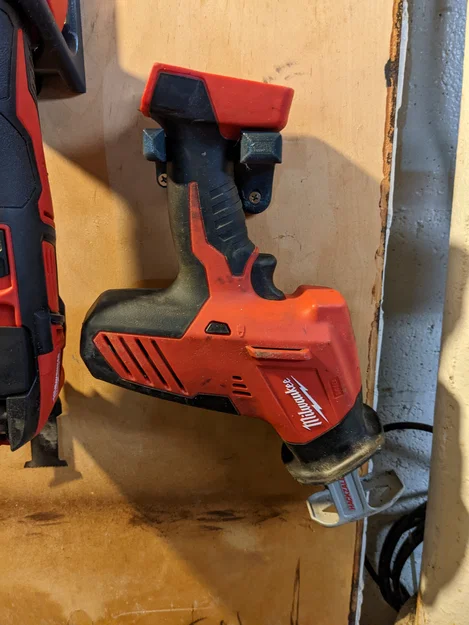 Giá treo/Ngàm giữ máy khoan Milwaukee M18 (Drill Mount / Holder) - Image 8