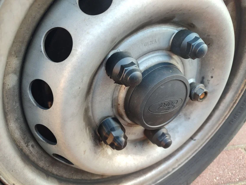 Nắp chụp bảo vệ ốc bánh xe 21mm cho Ford Transit (In 3D) - Image 2