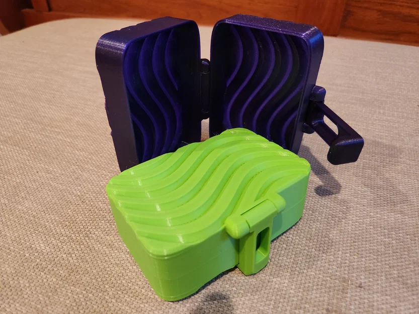 Hộp Xà Phòng Cong Chắc Chắn (Sturdy Curvy Soap Box) - Image 2