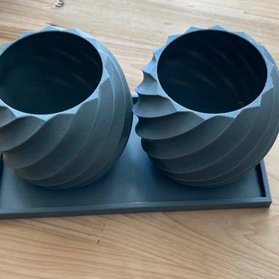 Planter #4 - Chậu xoắn (Twisted planter)