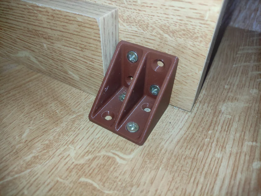 Ke góc gia cố bàn gỗ (Bracket) in 3D chắc chắn, tiện lợi - Image 1