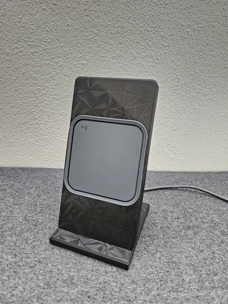 Đế dựng điện thoại sạc không dây Samsung EP-P2400 15W - Image 1