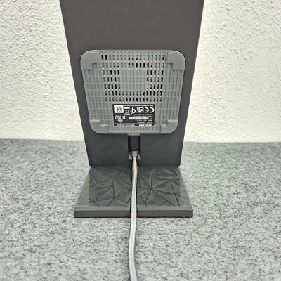 Đế dựng điện thoại sạc không dây Samsung EP-P2400 15W