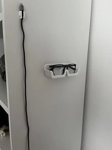 Giá treo kính (Glasses Holder) - Image 1