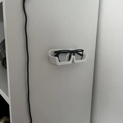 Giá treo kính (Glasses Holder)