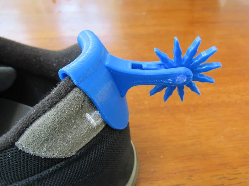 Sneaker Spurs – Cựa cao bồi gắn gót sneaker - Image 1