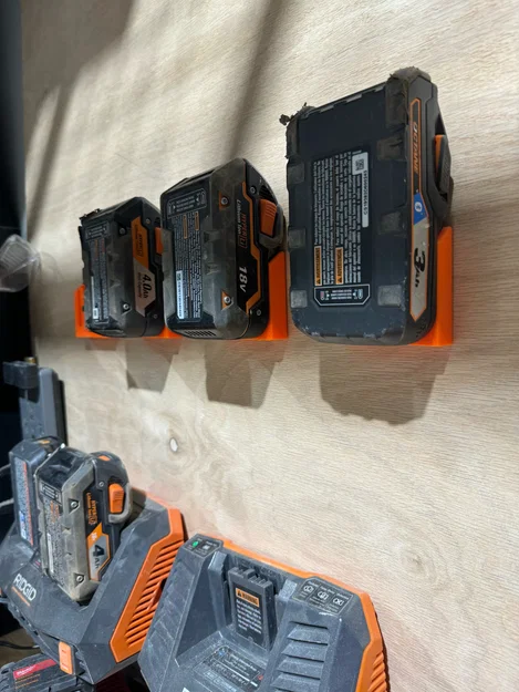 Giá treo pin Rigid gắn tường (Rigid Battery Mount) - Giải pháp lưu trữ 3D - Image 1