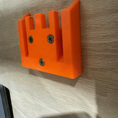 Giá treo pin Rigid gắn tường (Rigid Battery Mount) - Giải pháp lưu trữ 3D