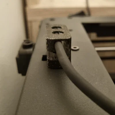 Cố định cáp tối giản cho Flashforge Adventurer 5M