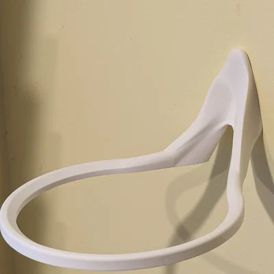 Giá treo bóng thể thao gắn tường cho bóng đá/bóng rổ/bóng chuyền