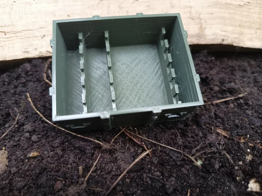 Thùng vũ khí & mô hình AK 47 tỉ lệ 1/16 cho xe WPL Trucks - Image 2