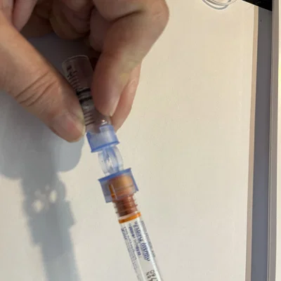 Bộ chuyển đổi ống Penfill Novorapid cho bơm insulin Minimed