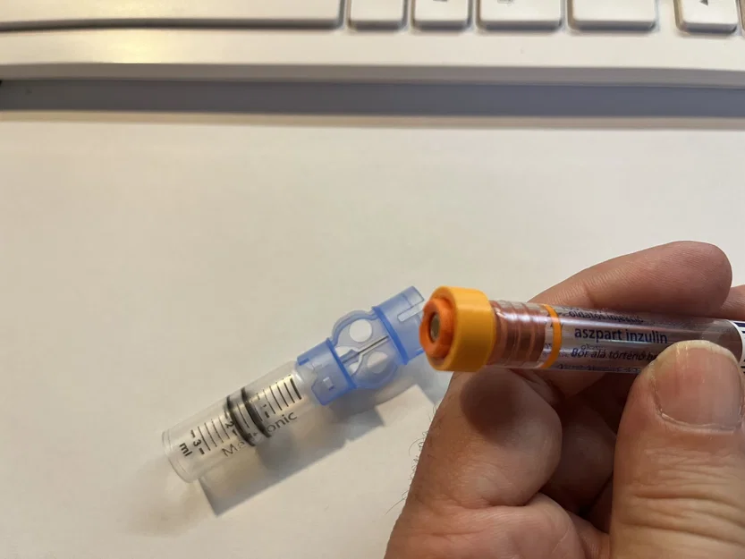 Bộ chuyển đổi ống Penfill Novorapid cho bơm insulin Minimed - Image 4