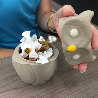 Hũ Đựng Hình Cú (Owl Jar)