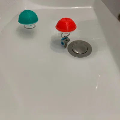 Móc khóa phao câu (Fishing Bobber Keychain)