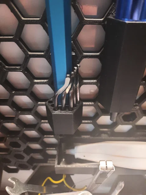 Giá treo dụng cụ gọt bavia cho hệ thống Honeycomb Storage Wall (HSW) - Image 2