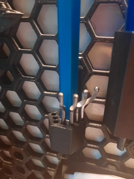 Giá treo dụng cụ gọt bavia cho hệ thống Honeycomb Storage Wall (HSW) - Image 3