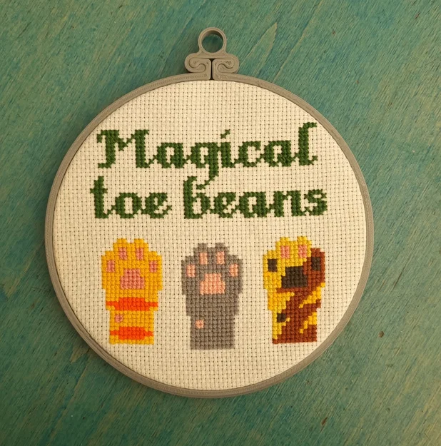 Vòng treo trưng bày tranh thêu (Embroidery/Cross-stitch) - Image 1
