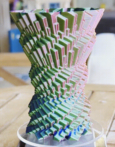 Mẫu in 3D Meteorite Vase: Bình hoa nghệ thuật và Đế cúp ấn tượng - Image 1