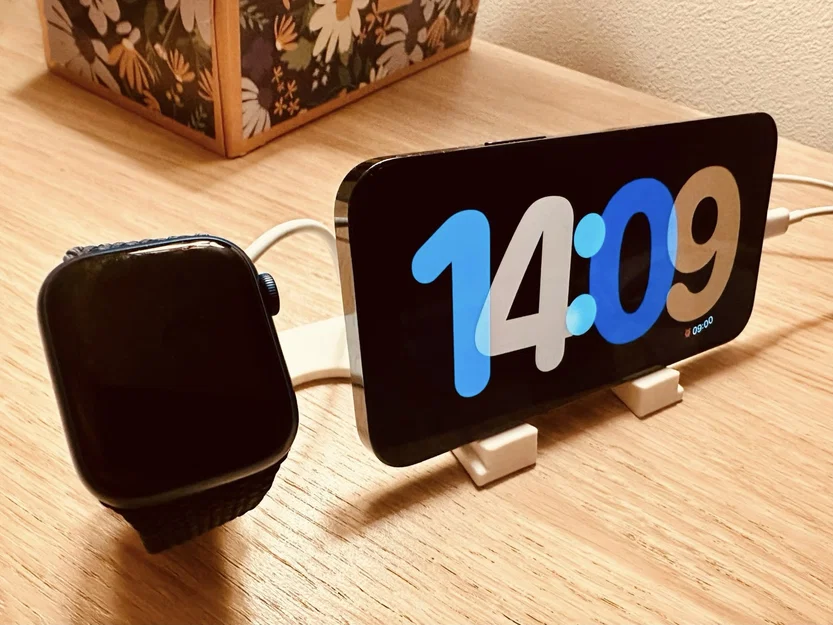 The Charging Hub – Đế sạc iPhone & Apple Watch để cạnh giường - Image 1