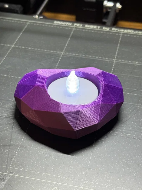 Trái Tim Low Poly LED Tealight (Low Poly LED Tealight Heart) - Image 1