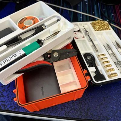 Trạm hàn Pinecil di động hoàn toàn kèm pin (Fully Portable Pinecil Soldering Station)