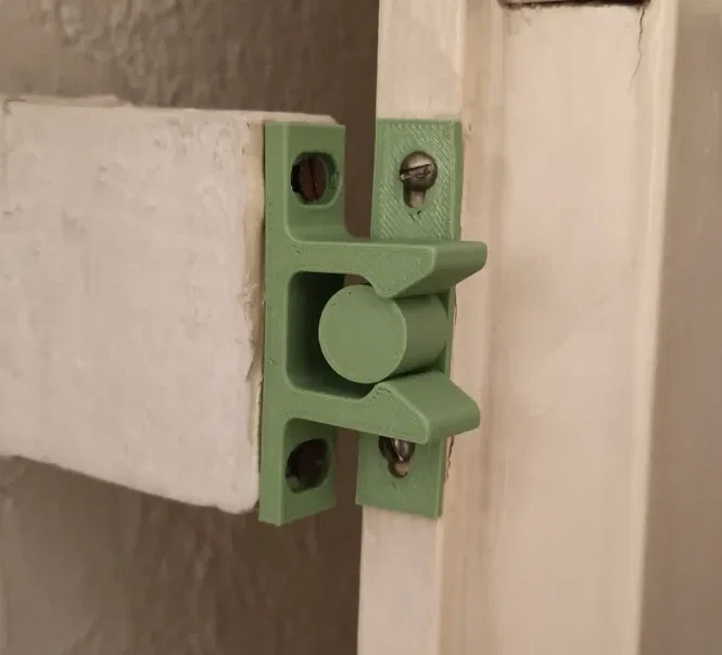 Chốt Giữ Cửa Có Thể Điều Chỉnh (Adjustable Door Catch) - Image 1