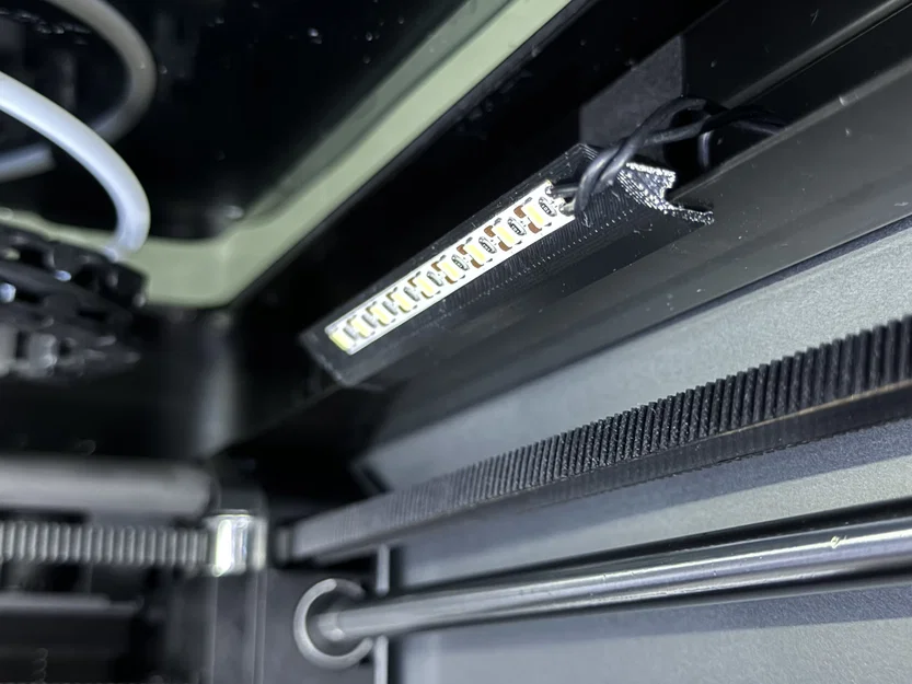 Kẹp dải đèn LED th3d cho Bambu Labs X1 Carbon (Light strip clip) - Image 1