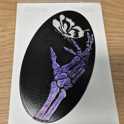 Khuôn Mẫu Vẽ Tay Xương và Bướm Độc Đáo (Skelet Hand Stencil)
