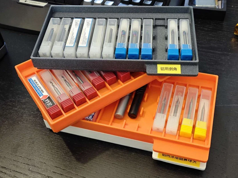 Khay đựng end mill xếp chồng (Stackable end mill tray) - Image 1