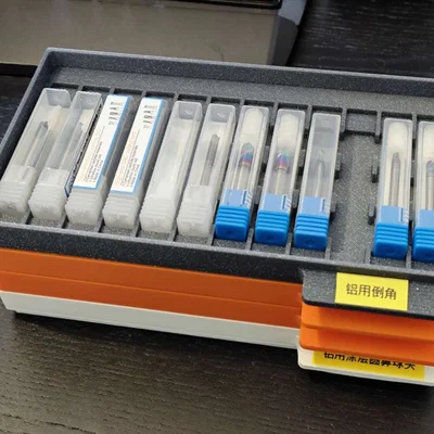 Khay đựng end mill xếp chồng (Stackable end mill tray)