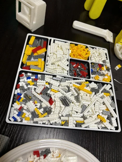 Khay phân loại Lego 20x20 cm - Image 1