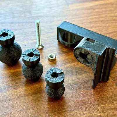 EVO Phone Mount V4 cho Rivian R1T & R1S