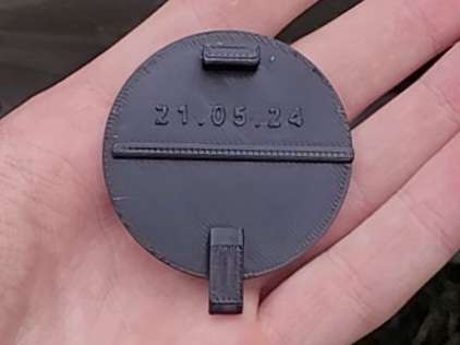 Nắp che móc kéo trước Opel Vectra (Tow hitch cover) - Image 3