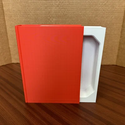 Ngăn Bí Mật Trong Sách (Hidden Book Compartment)