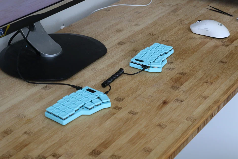 Vỏ Corne V2 gọn footprint (Small Footprint Corne V2 Case) - Image 1