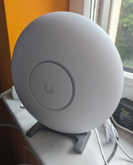 Chân đế Unifi U7 Pro Stand - Image 1