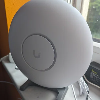 Chân đế Unifi U7 Pro Stand