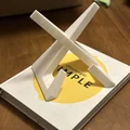 Giá đỡ sách 3D thông minh - Phụ kiện tiện ích cho bàn làm việc - Thumbnail 1