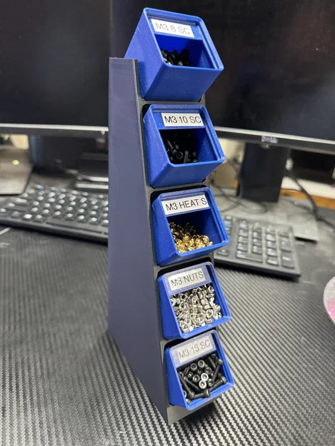 Giá đỡ đứng Gridfinity (Gridfinity vertical stand) - Image 1