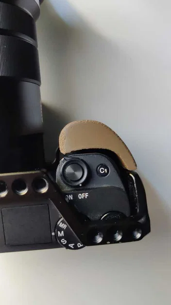 Tay cầm SmallRig cho Sony a6400 dùng với lens lớn hơn - Image 5