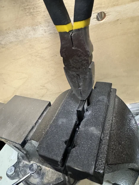 Jig bẻ lưỡi dao hobby knife #4 ERF Filametrix #4 (snapping jig) - Image 2