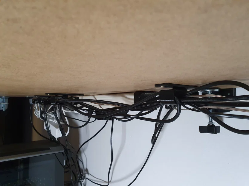 Kẹp giữ dây cáp (Cable clip) - Image 3