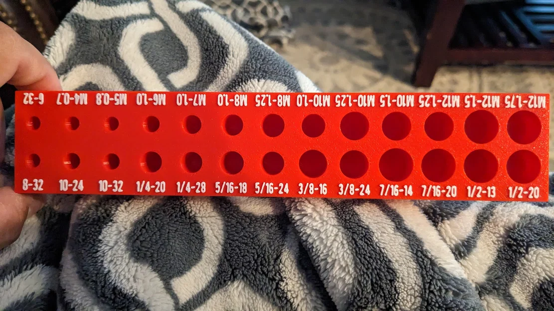 Giá đỡ Nut and Bolt Thread Checker Holder - Image 1