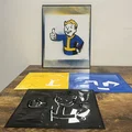 Bộ Stencil Fallout Vault Boy cho Poster 3 Màu - Thumbnail 1